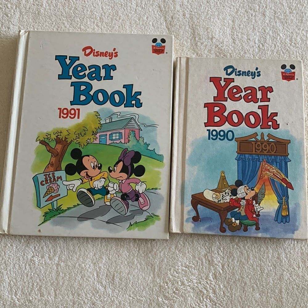 ‎2 Disney vintage yearbooks books 1990 and 1991